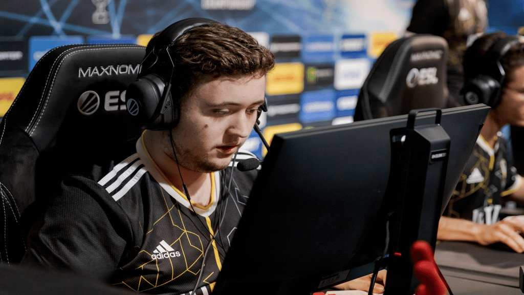 ZywOo at IEM Cologne 2021 with Team Vitality(best CS:GO players)