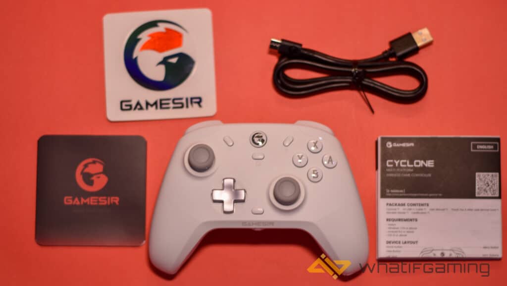 Image shows Gamesir Cyclone T4 Review package contents