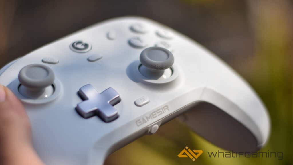 Image shows the Slanted view of the controller