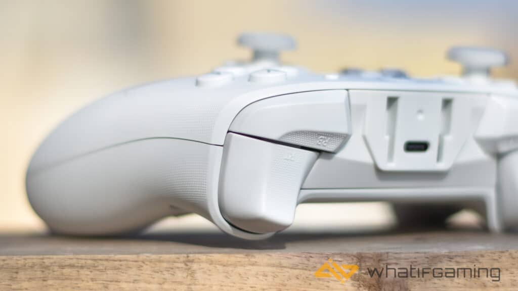 Image shows the Triggers - Gamesir Cyclone T4 Review